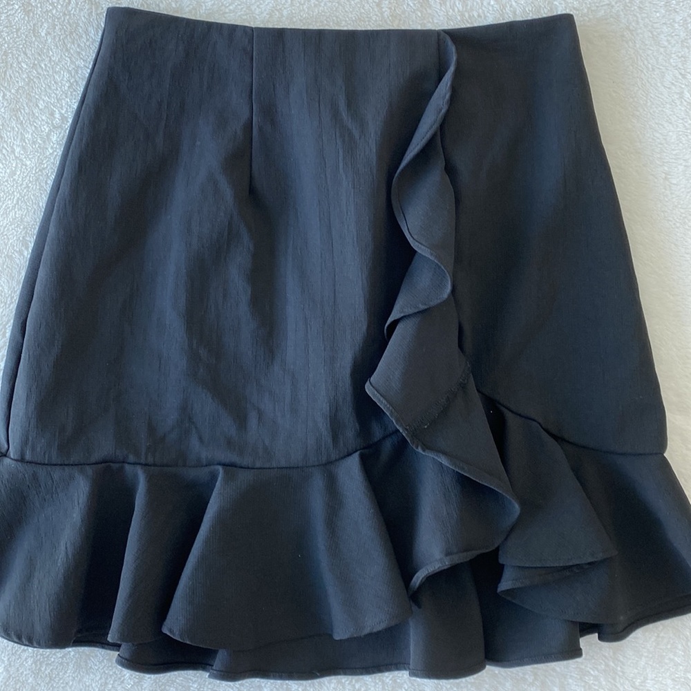 Black Ruffle Skirt - Size Small - Picture 2 of 9